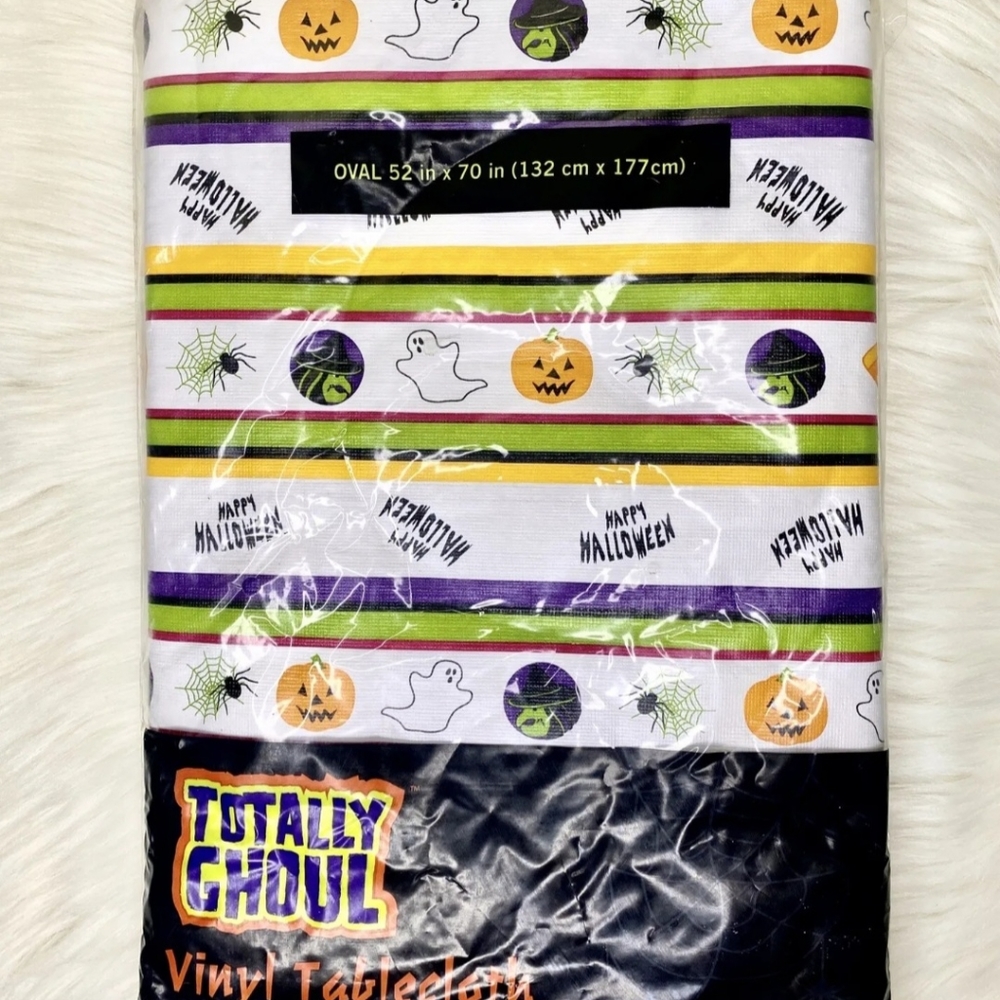 NWT Vintage Halloween Vinyl Tablecloth Totally Ghoul Oblong 52x70